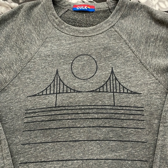 Gray Culk Bay sweatshirt. - Picture 1 of 2